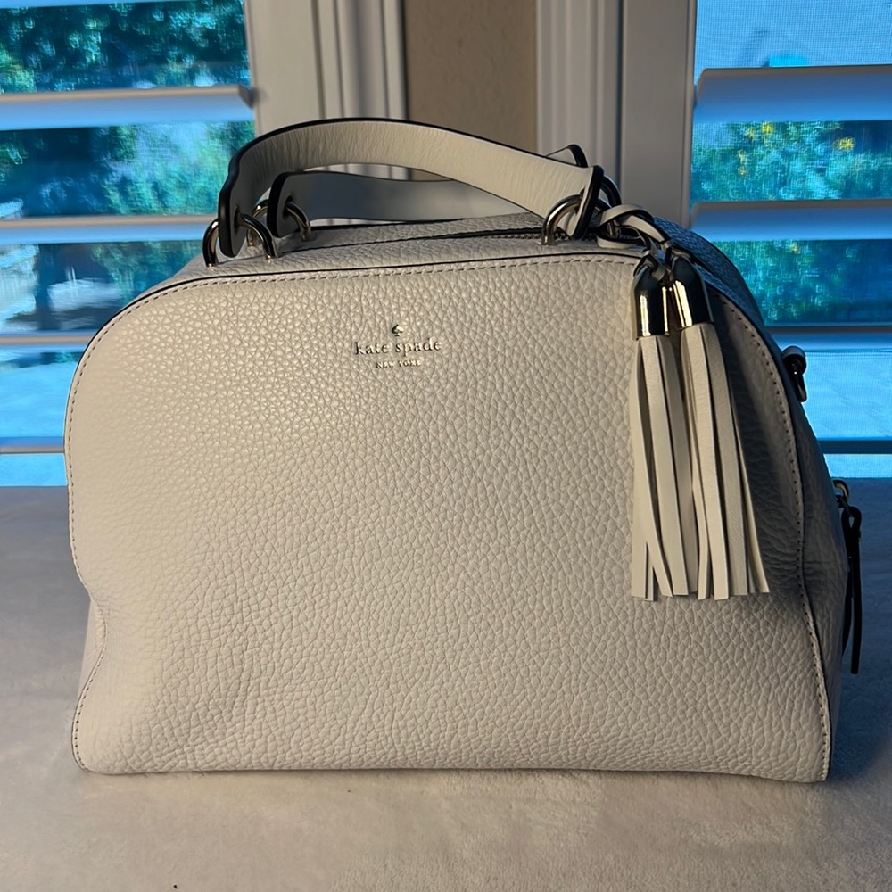 EUC Kate Spade Atwood Place Bayley Satchel white pebbled leather